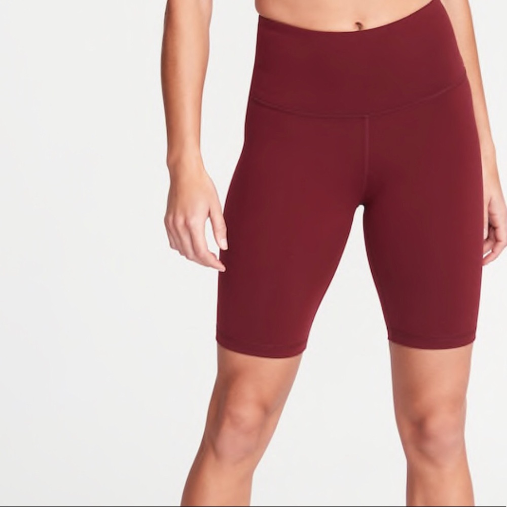 Old Navy High-Waisted Elevate Compression Shorts